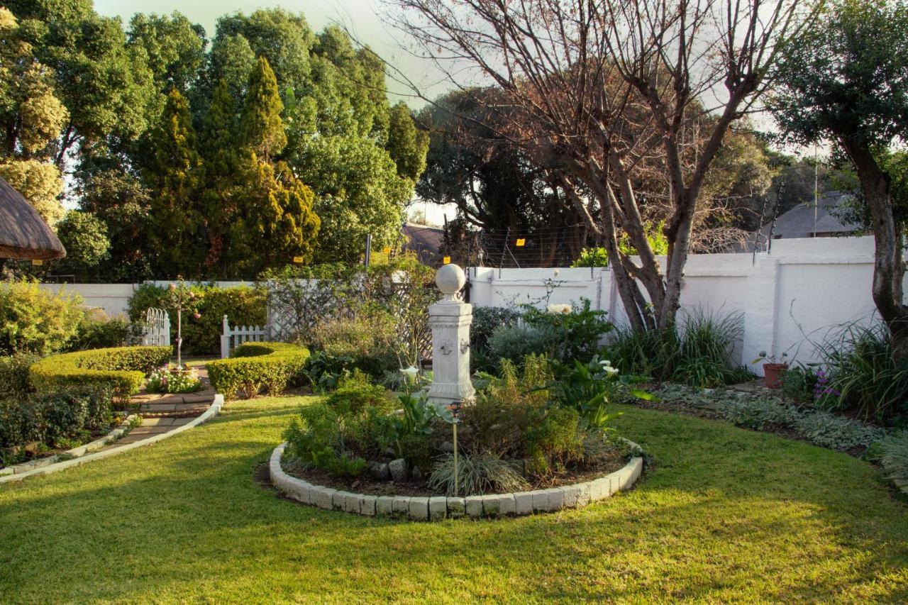 Libra Lodge Sandton Kültér fotó