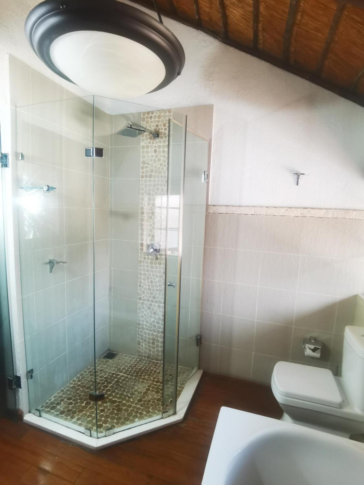 Libra Lodge Sandton Kültér fotó